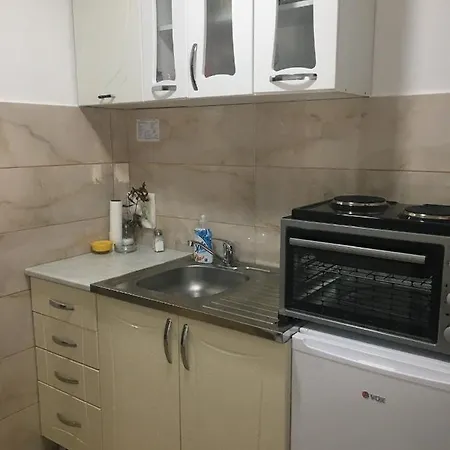 Апартаменты Zlatarska Carolija