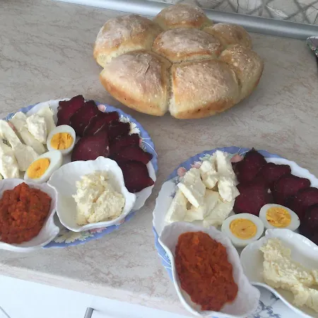 Апартаменты Zlatarska Carolija Нова-Варош